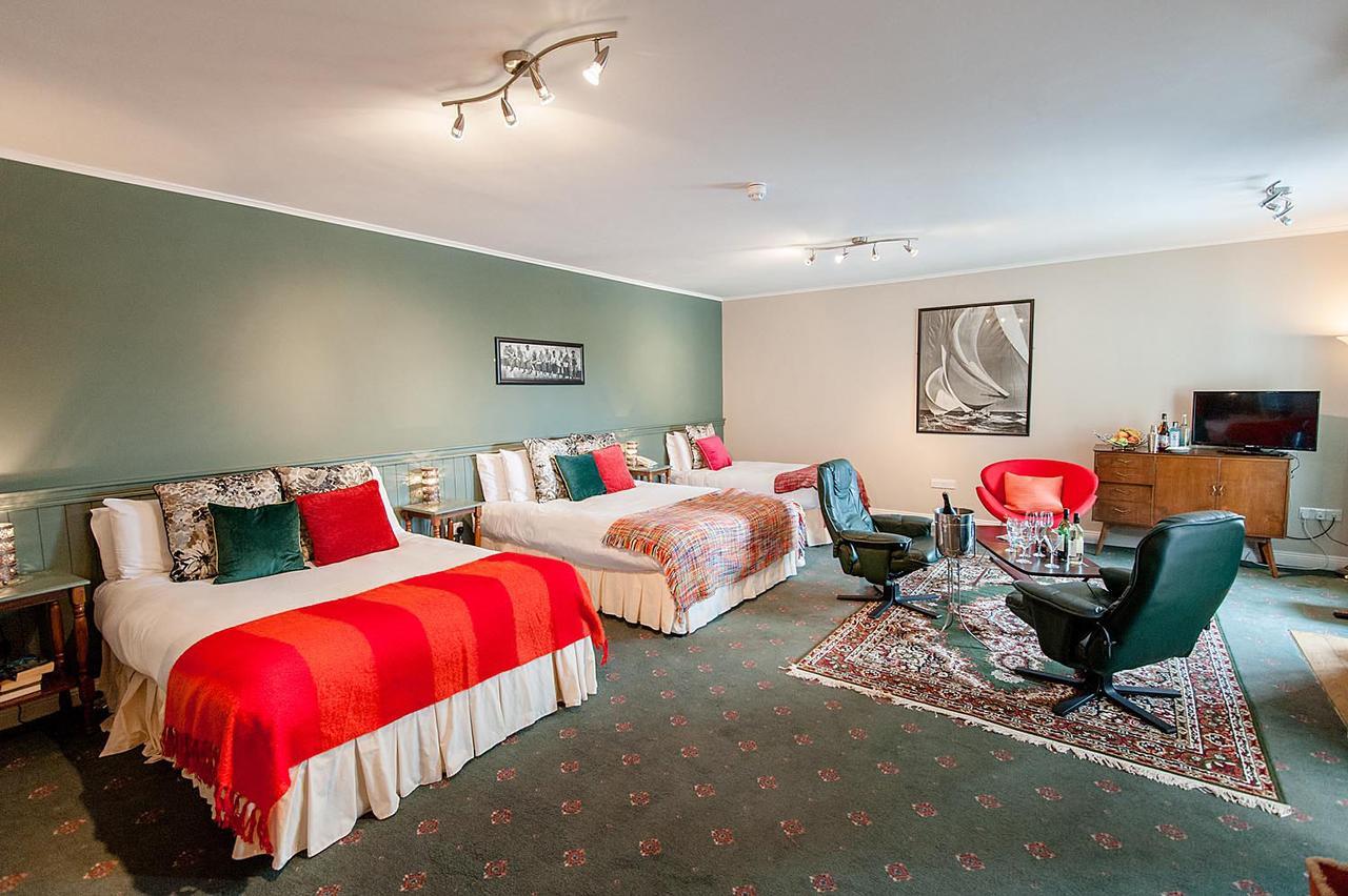 O Donovans Hotel Клонакилти Экстерьер фото
